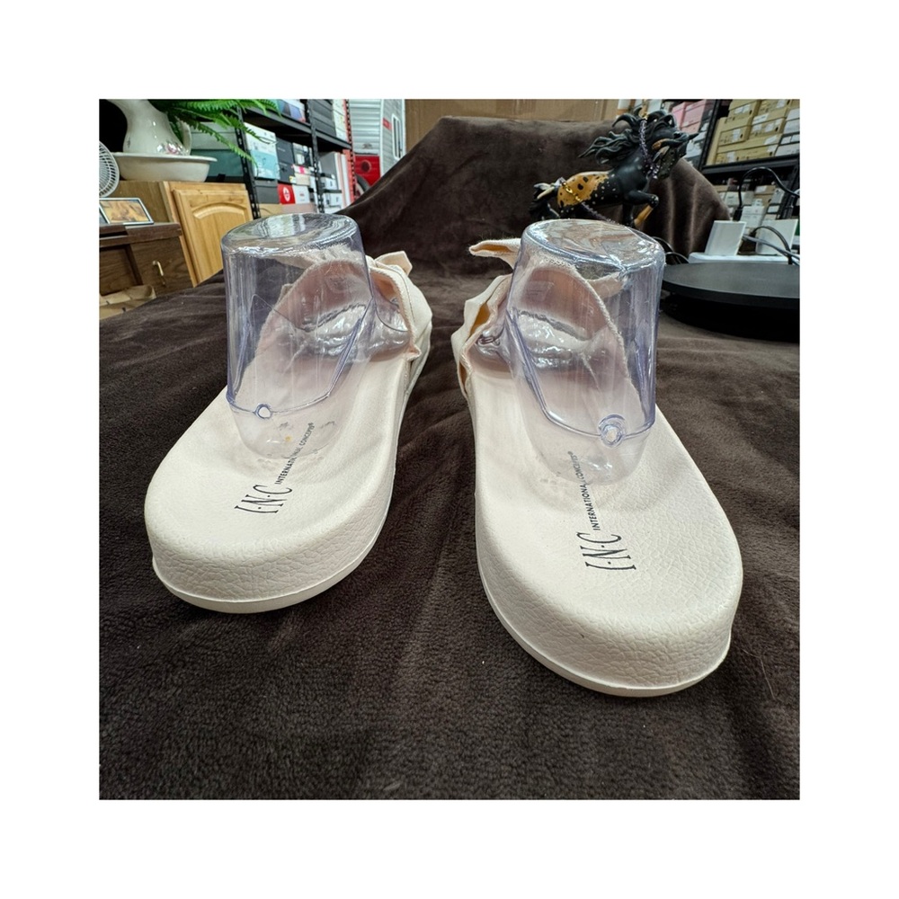 INC Beige Slide Sandals with sparkling Bow Accent XL (11-12) - Picture 5 of 9